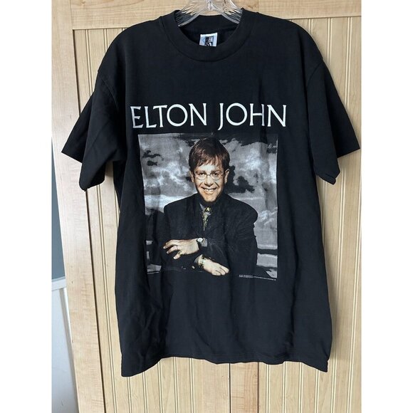 Great Entertainment Merchandise Inc. Other - Vtg Elton John 95 Tour T-Shirt Size Large USA Concert